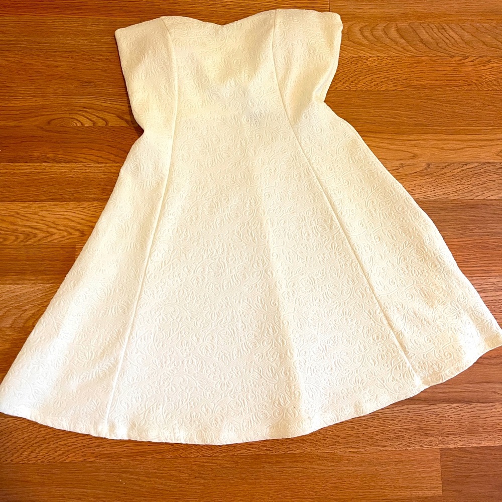 NWT: White strapless sundress
